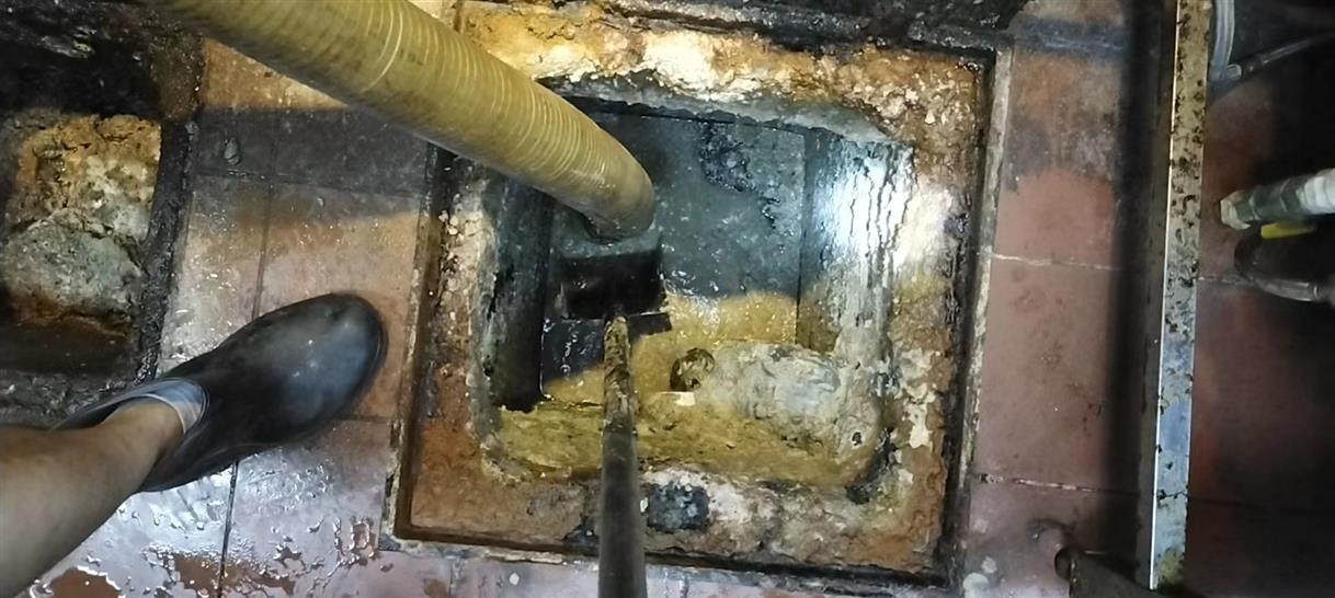 平舆污水池清理一般都有毒气，怎么预防中毒呢？